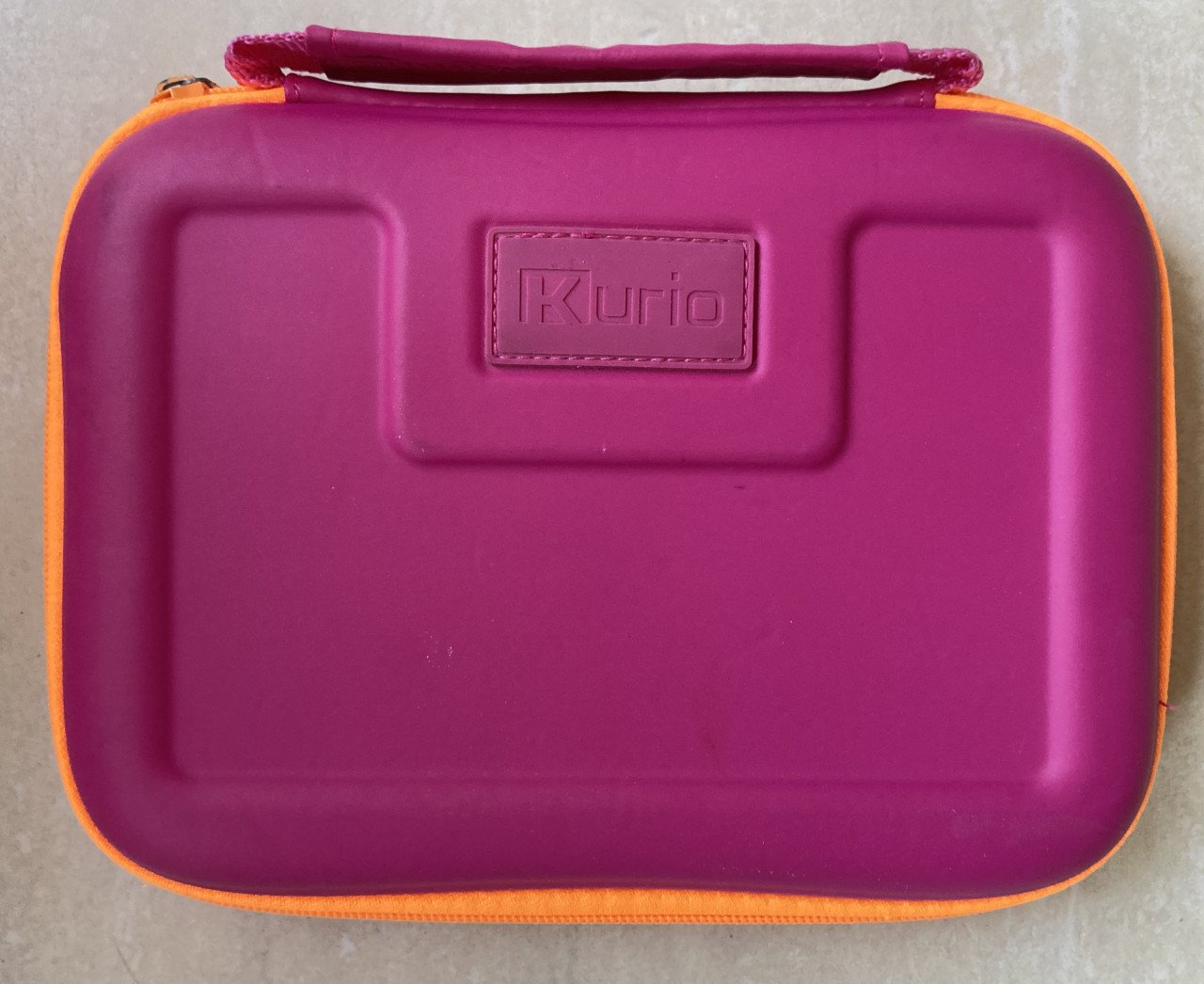 Kurio TAB Connect Studio 100 incl sleeve en beschermkoffer