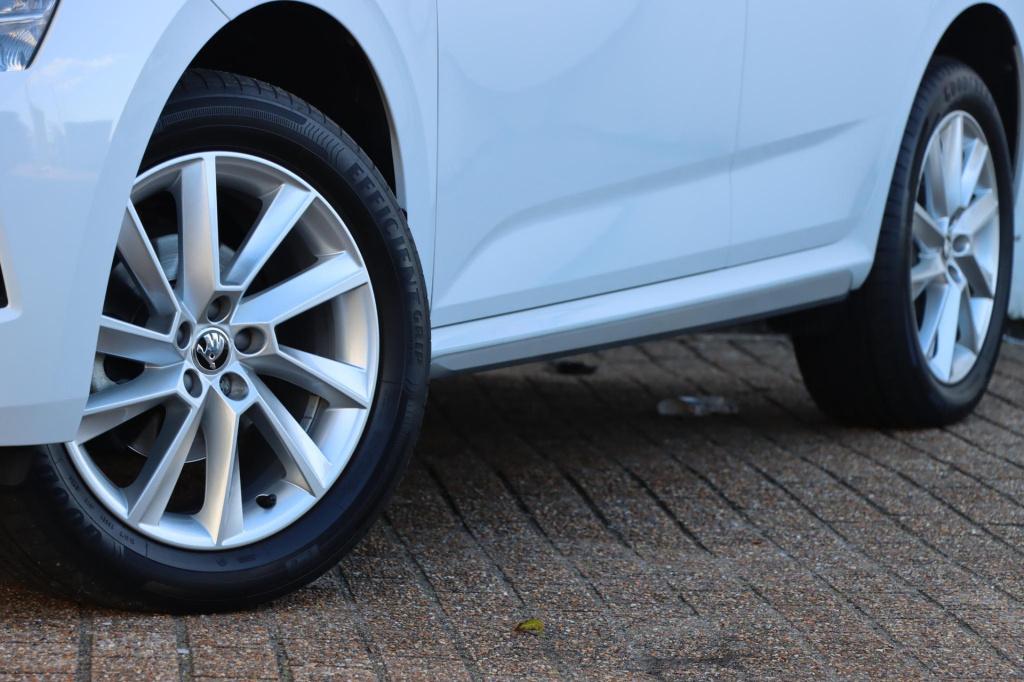 Skoda Kamiq 1.0 tsi business edition 116pk dsg7