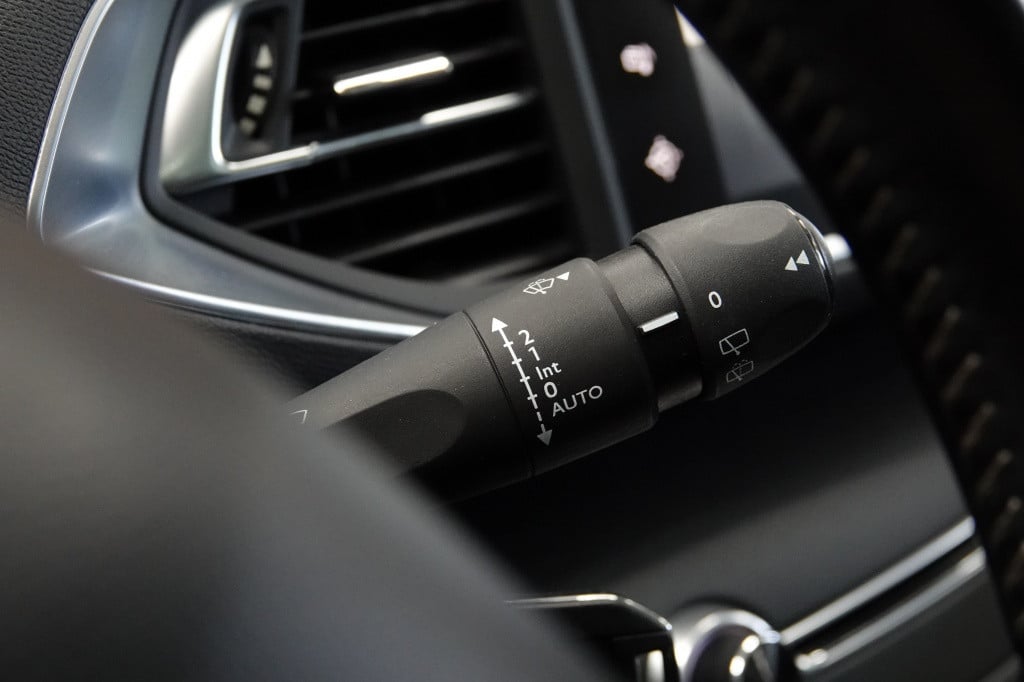 Peugeot 308 sw 1.2 puret | cruise | pdc | dab |
