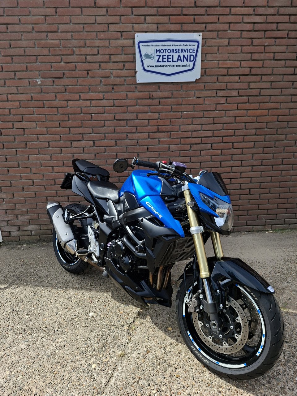 Suzuki GSR 750 (ABS)
