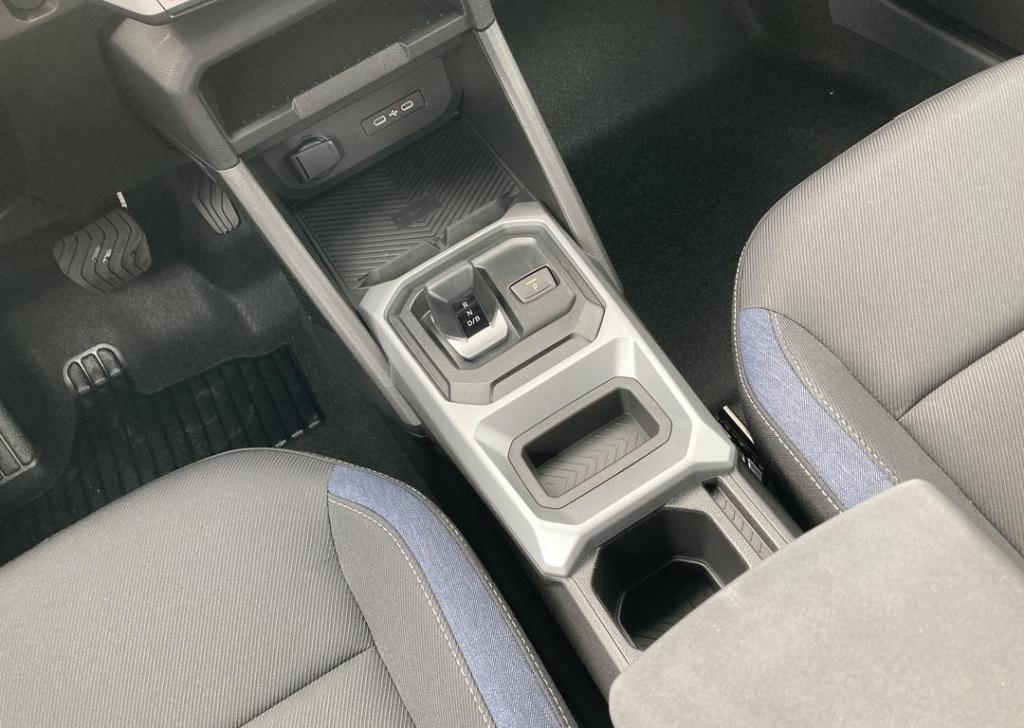 Dacia Duster 1.6 hybrid 140 journey