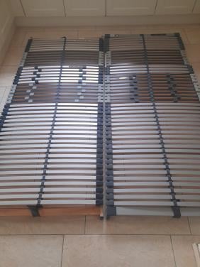 2 x lattenbodem 90 x 210 ( in goede nette staat )