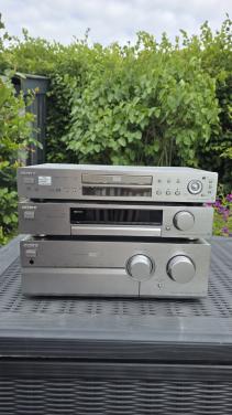 SONY Stereo instalatie