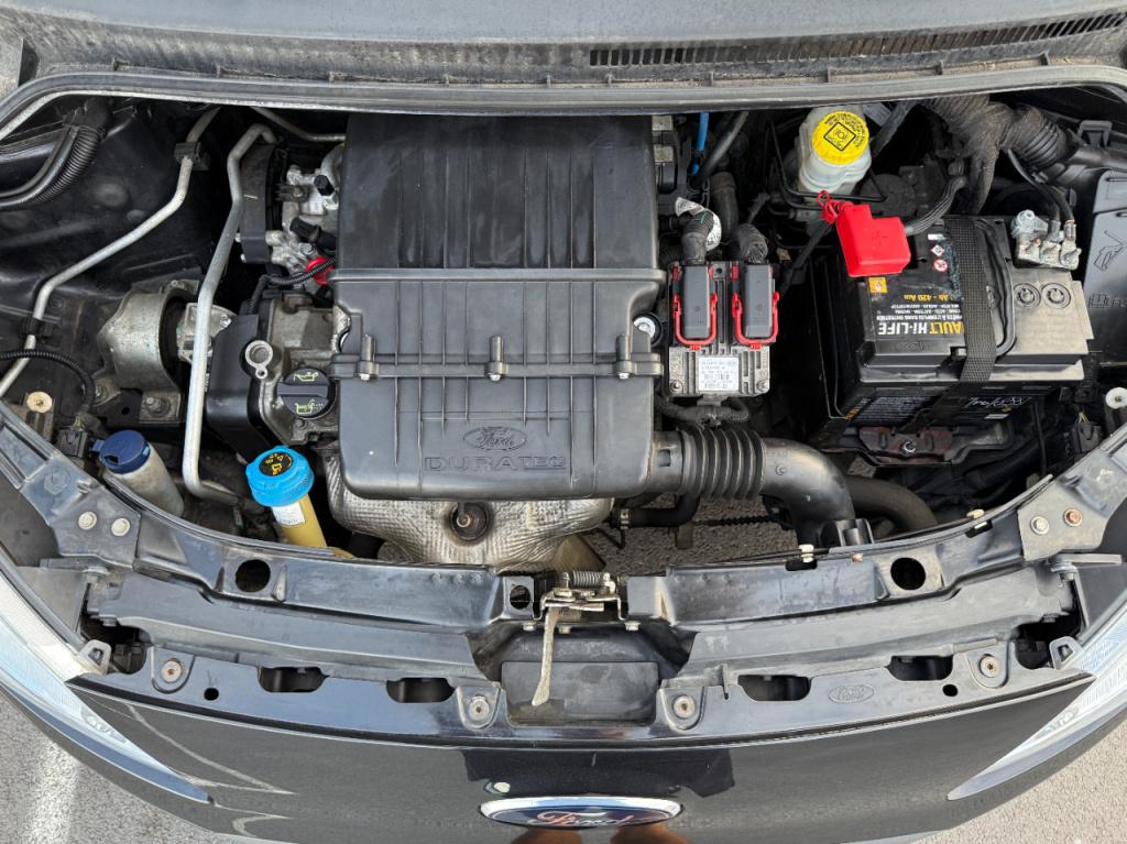 Ford KA 1.2 titanium - full option - lage kmstand