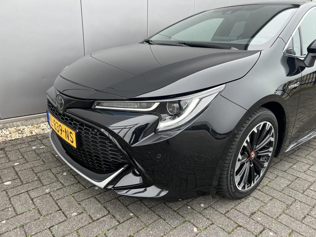 Toyota Corolla 1.8 hybrid gr-sport
