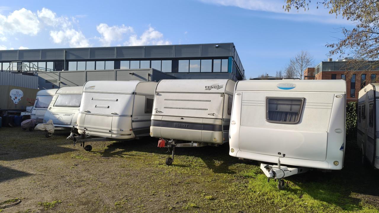Weippert 655  2000 bj-  Ideale caravan voor seizoenplaats
