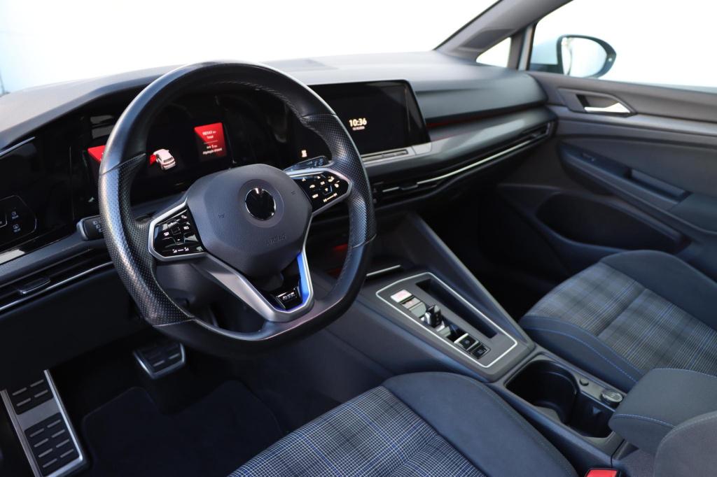 Volkswagen Golf 1.4 tsi ehybrid gte 245pk dsg6 | soh 90,1% |