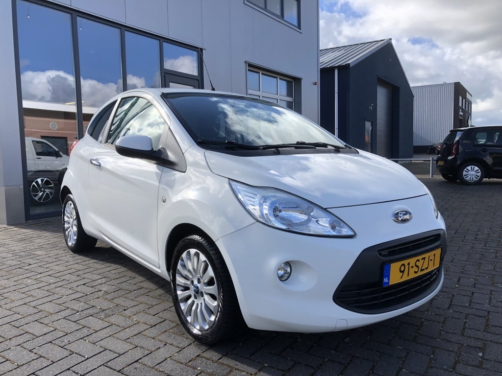 Ford KA 1.2 titanium x s/s