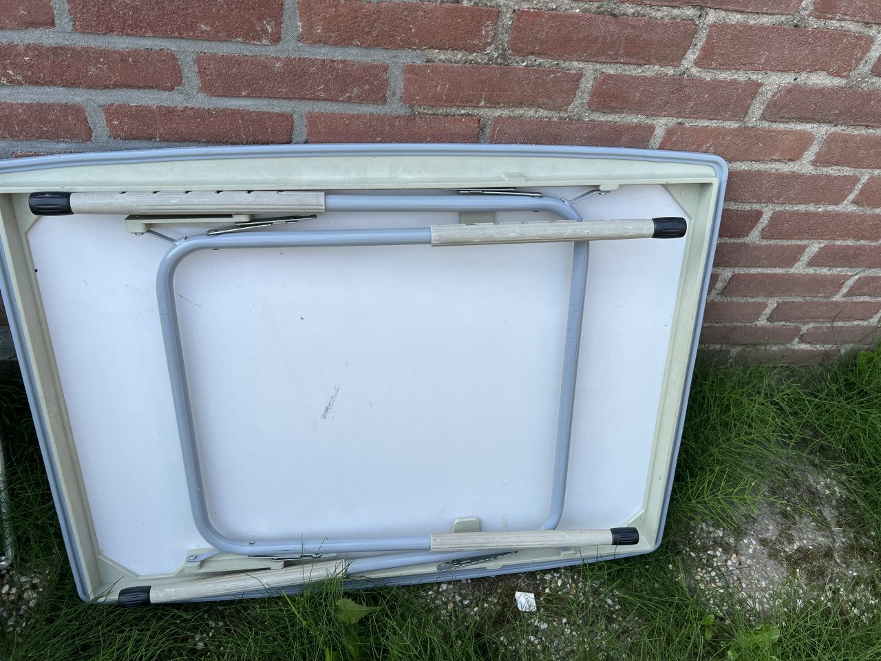 Als nieuwe Camping tafel van hoogwaardig kwaliteit