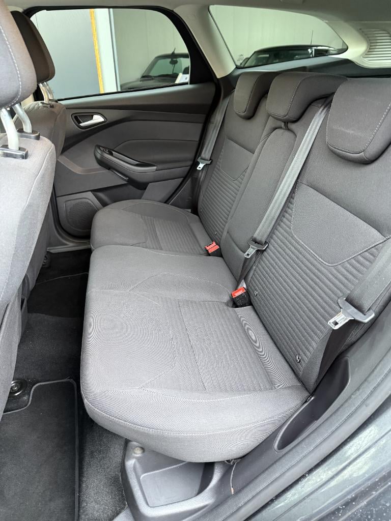 Ford Focus 1.0 - titanium edition