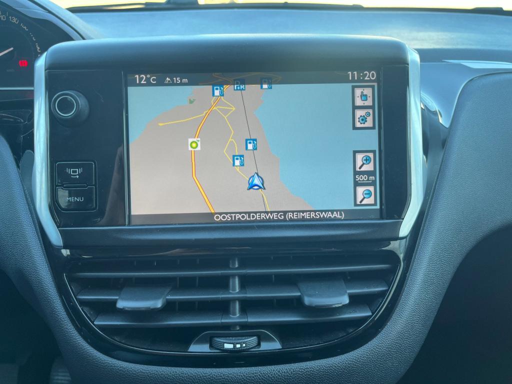 Peugeot 208 1.4 vti envy | orig. nl | navi | climate | cruise