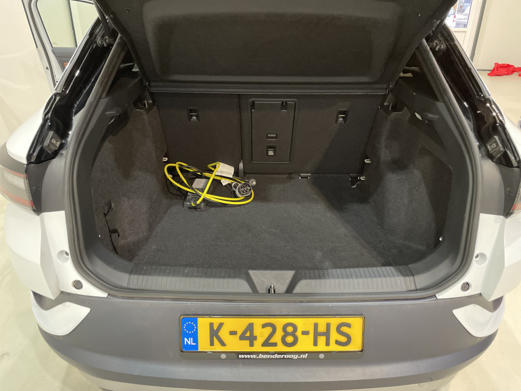 Volkswagen Id.4 first 77kwh 204pk | org. nl | trekhaak wegklapbaar