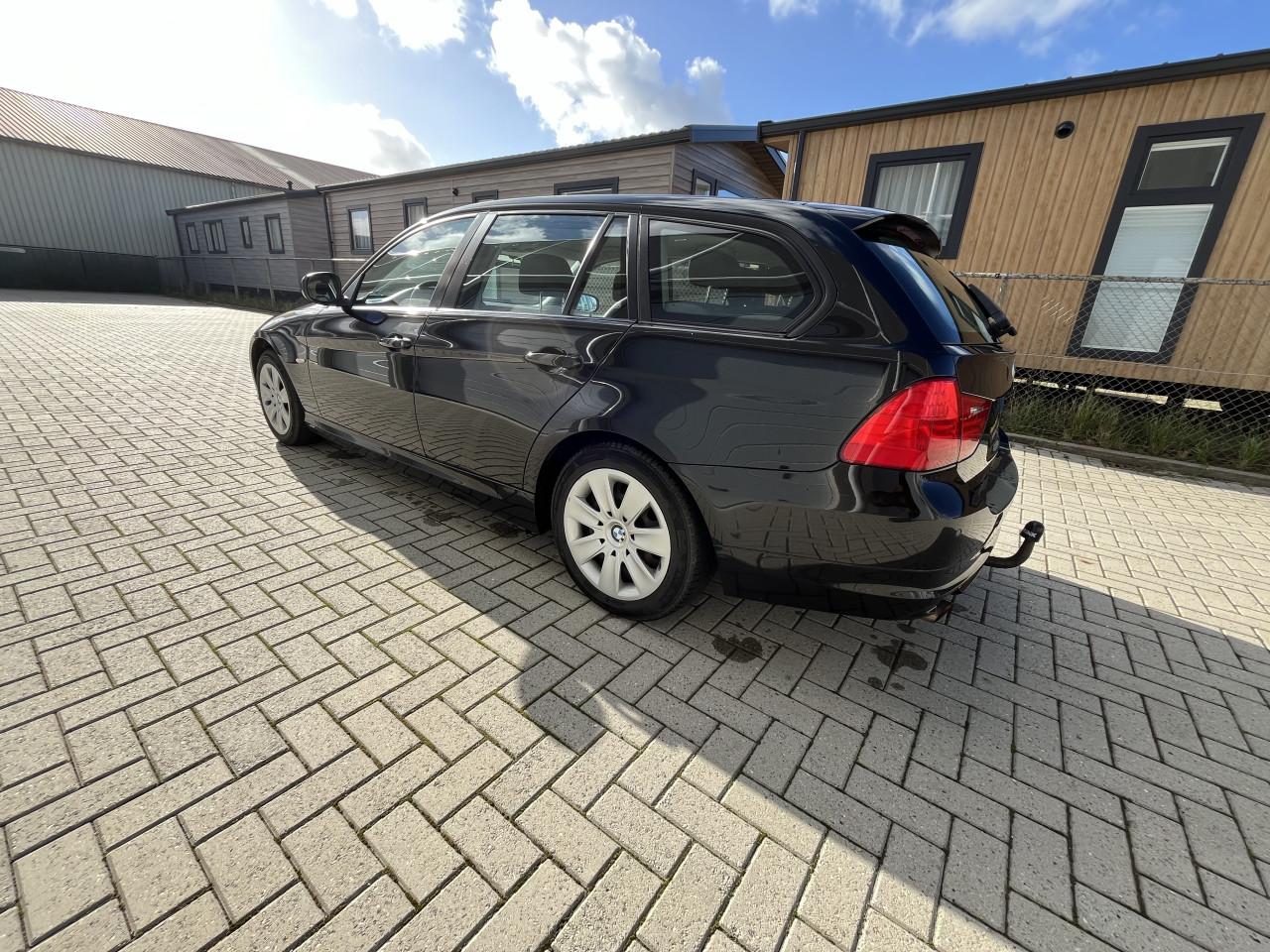 BMW 318i touring youngtimer / btw auto