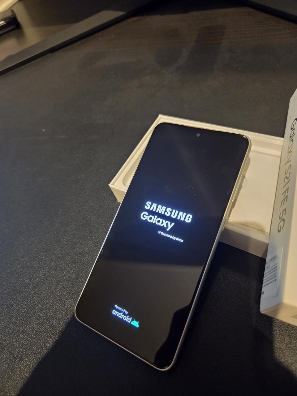 Samsung s21 FE smartphone