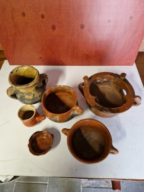 Lot van oud Aardewerk.