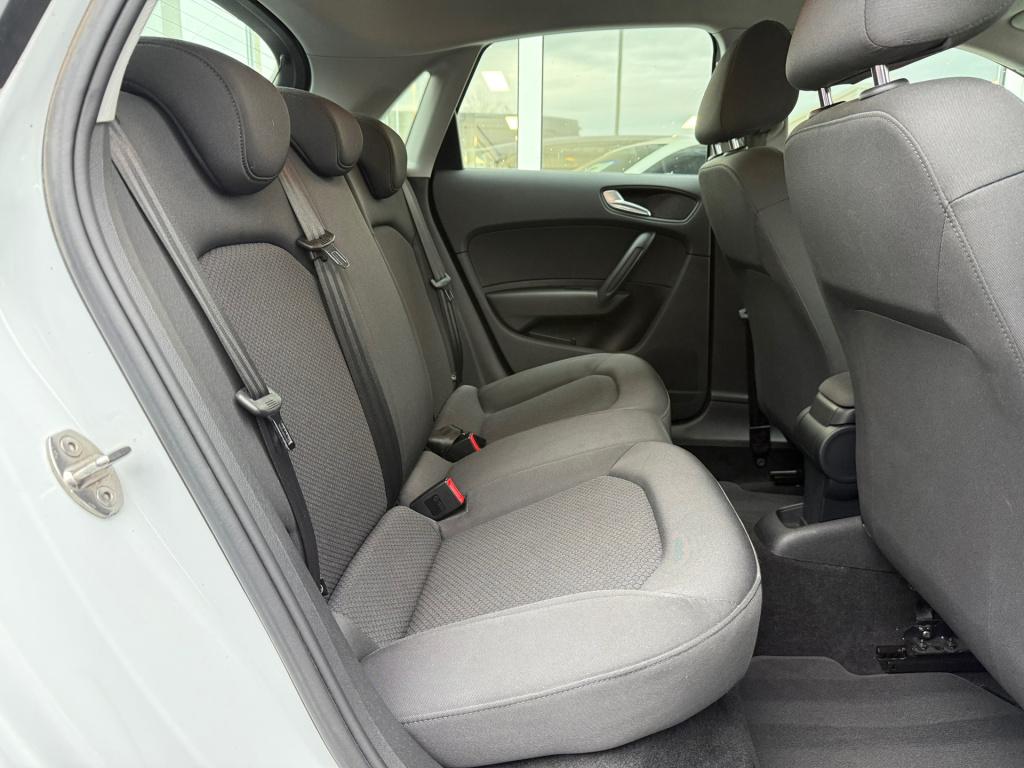 Audi A1 Sportback 1.0 tfsi adrenalin