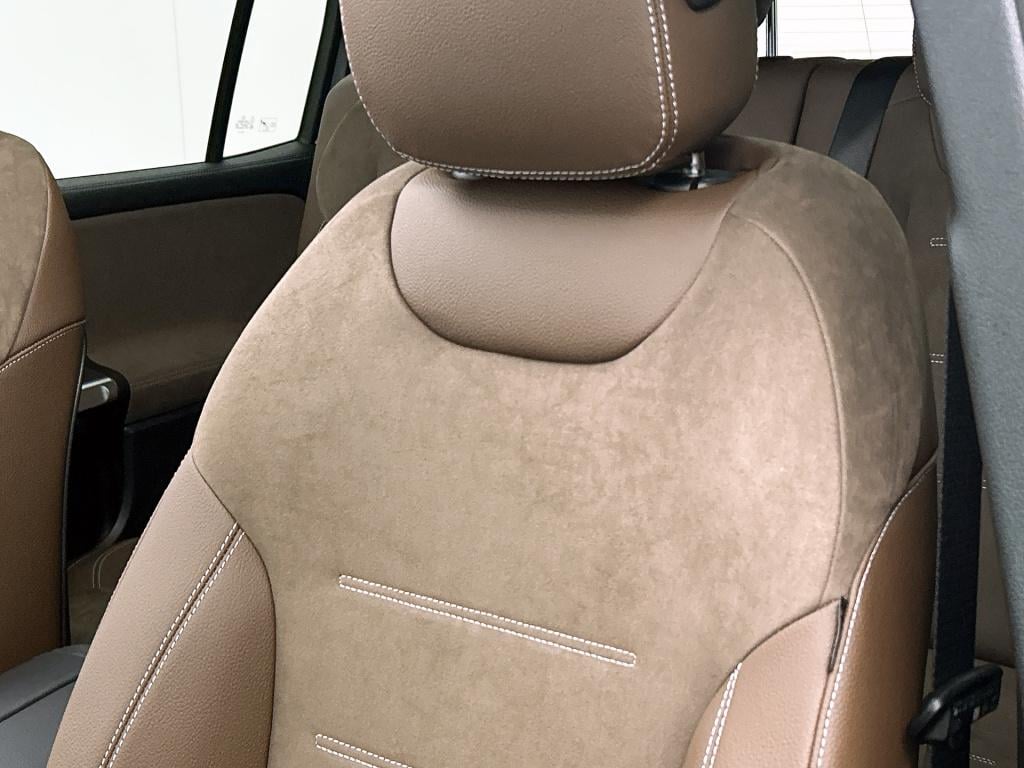 Mercedes-Benz Glb 200 business solution amg 7p. | premium plus | winterpakk