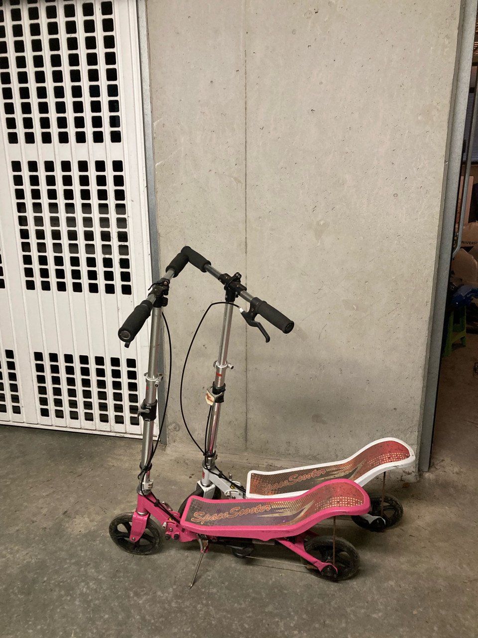 Spacescooter junior wit en/of roze