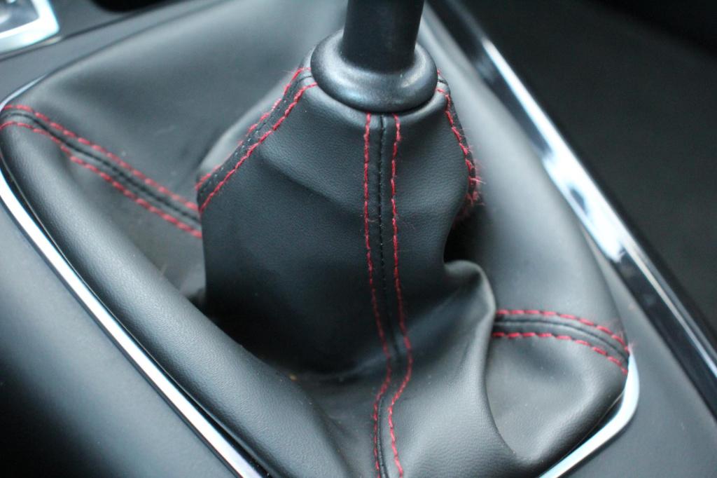 Alfa Romeo Giulietta 1.4 turbo super- sportiva - leer/alcantara - stoelverw