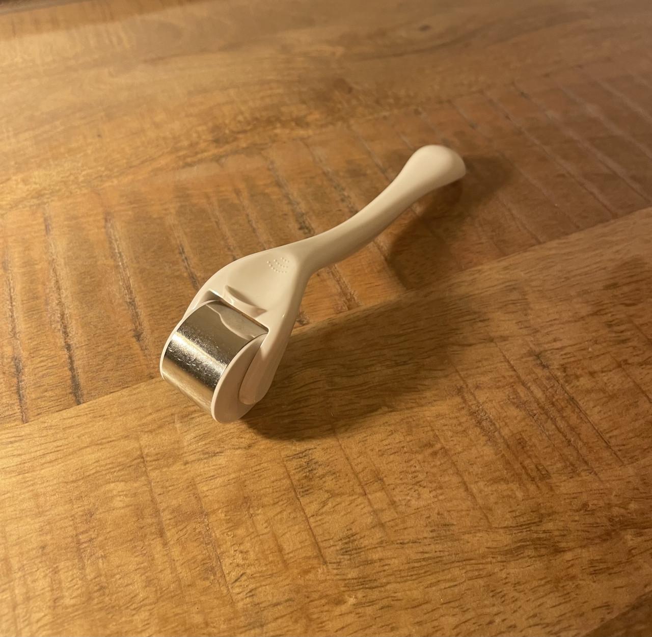 Nieuwe gezichtsroller/masseerder