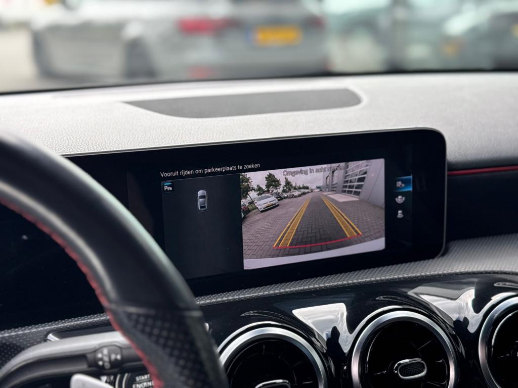 Mercedes-Benz A-Klasse 200 amg edition premium plus * camera * carplay * 18