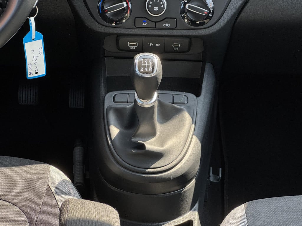Hyundai I 10 1.0 comfort smart nieuw model! | two-tone lakkleur | navigatie