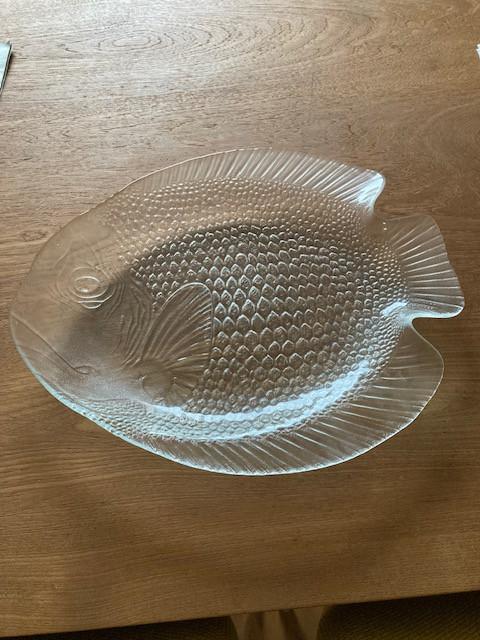 Glazen visschaal