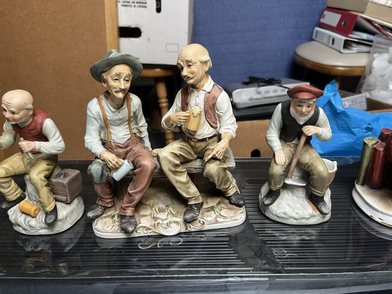 Porselein beeldjes napcoware