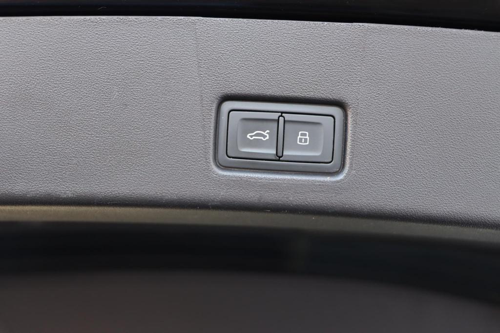 Audi Q4 E-tron sportback 40 s edition 77kwh 204pk