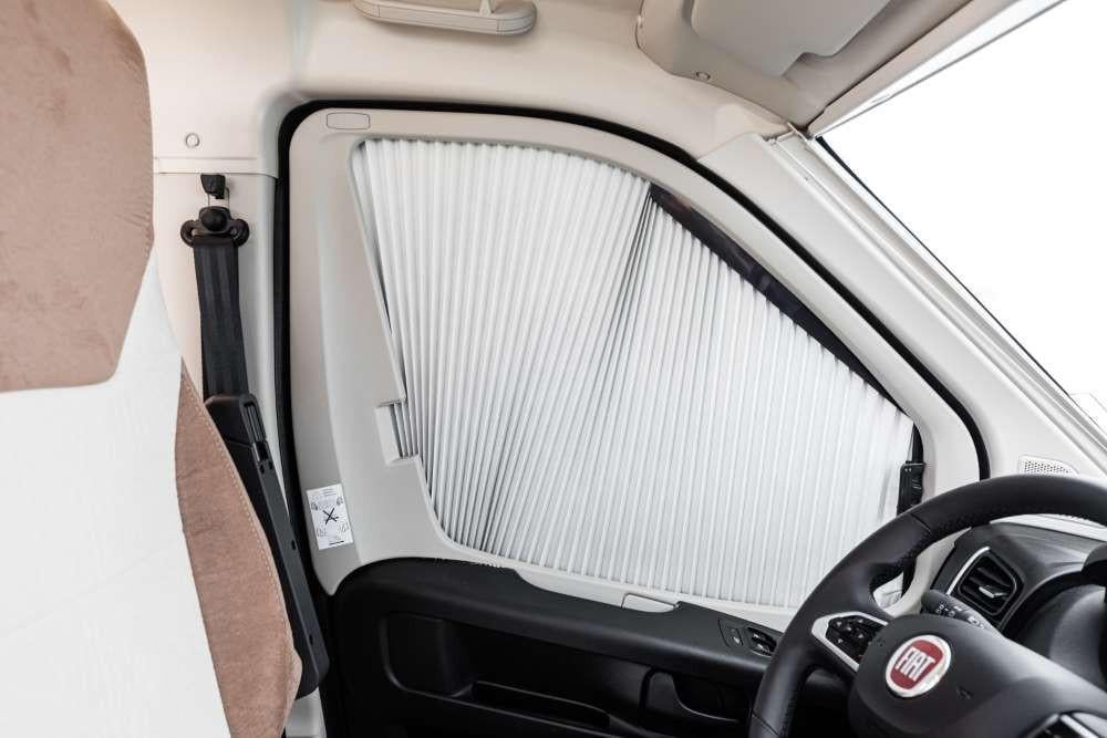 Elnagh E-Van Duo Premium - Automaat - Lengtebedden - 2024