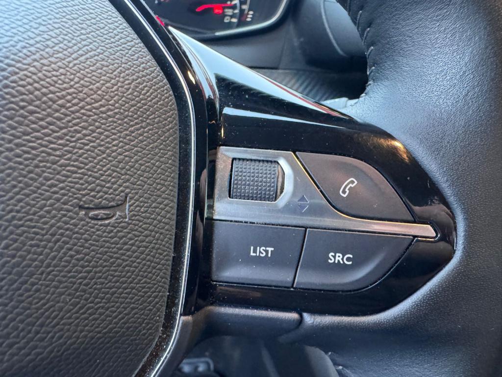 Peugeot 208 1.2 puretech active pack