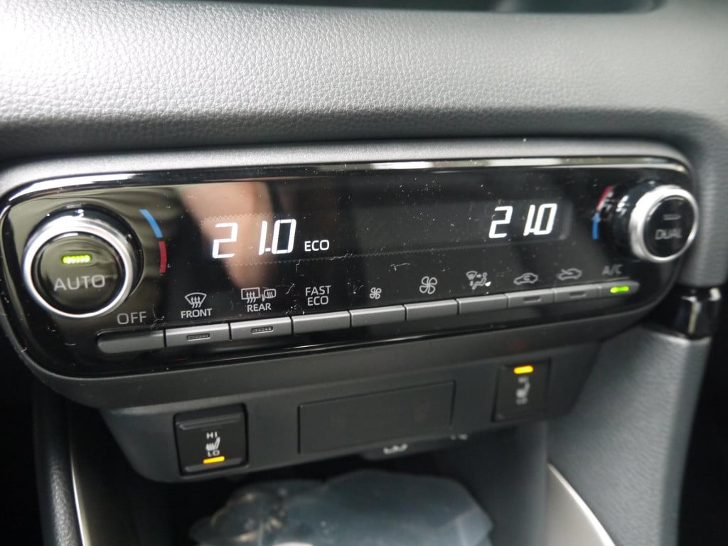 Mazda 2 Hybrid 1.5 homura