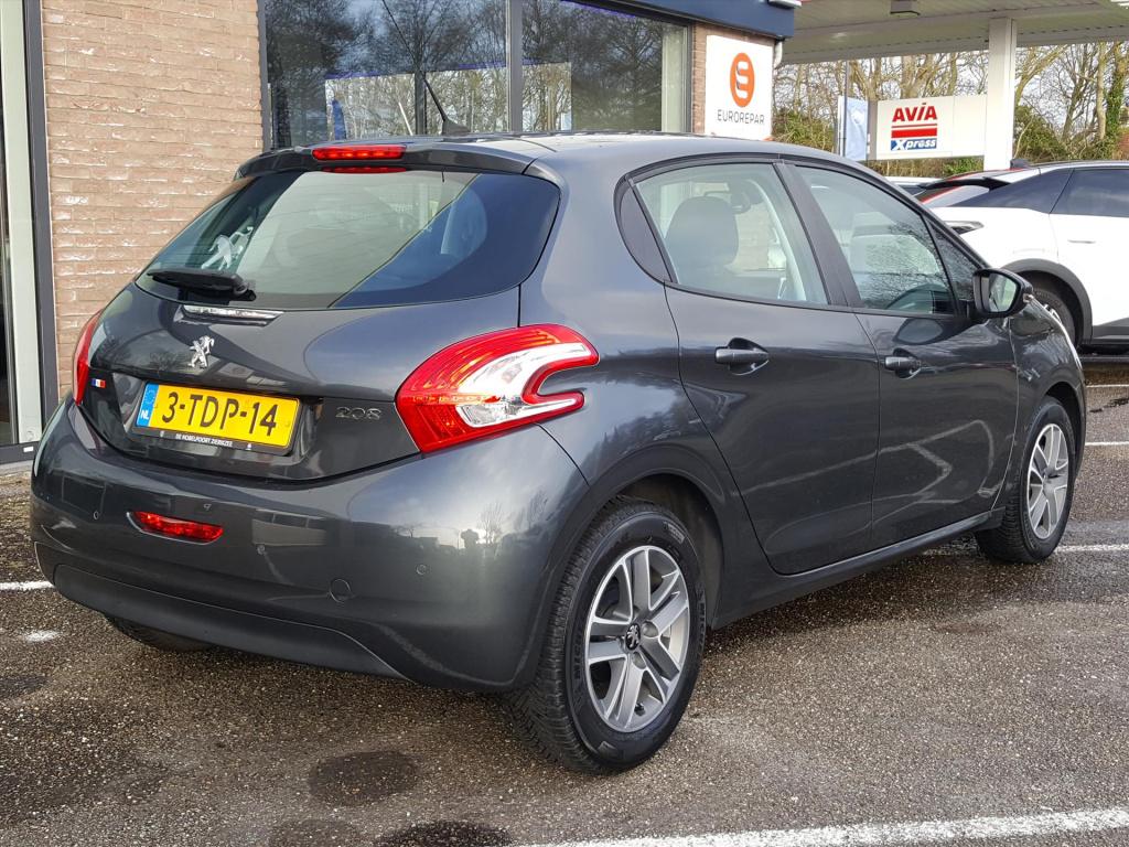 Peugeot 208 envy 1.2 vti 82pk 5d navigatie | cruise & climate control | par