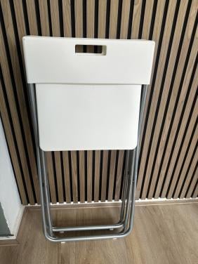 2 stuks klapstoelen