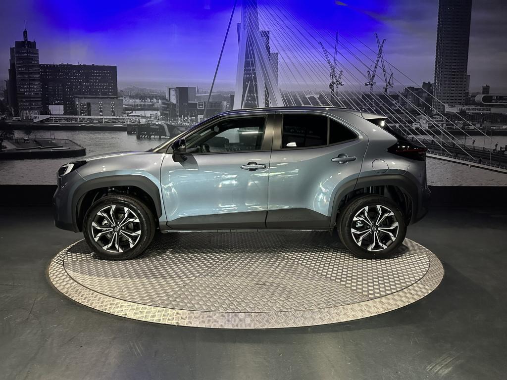 Toyota Yaris Cross 1.5 hybrid 130 dynamic *facelift*nieuw*direct beschikbaa