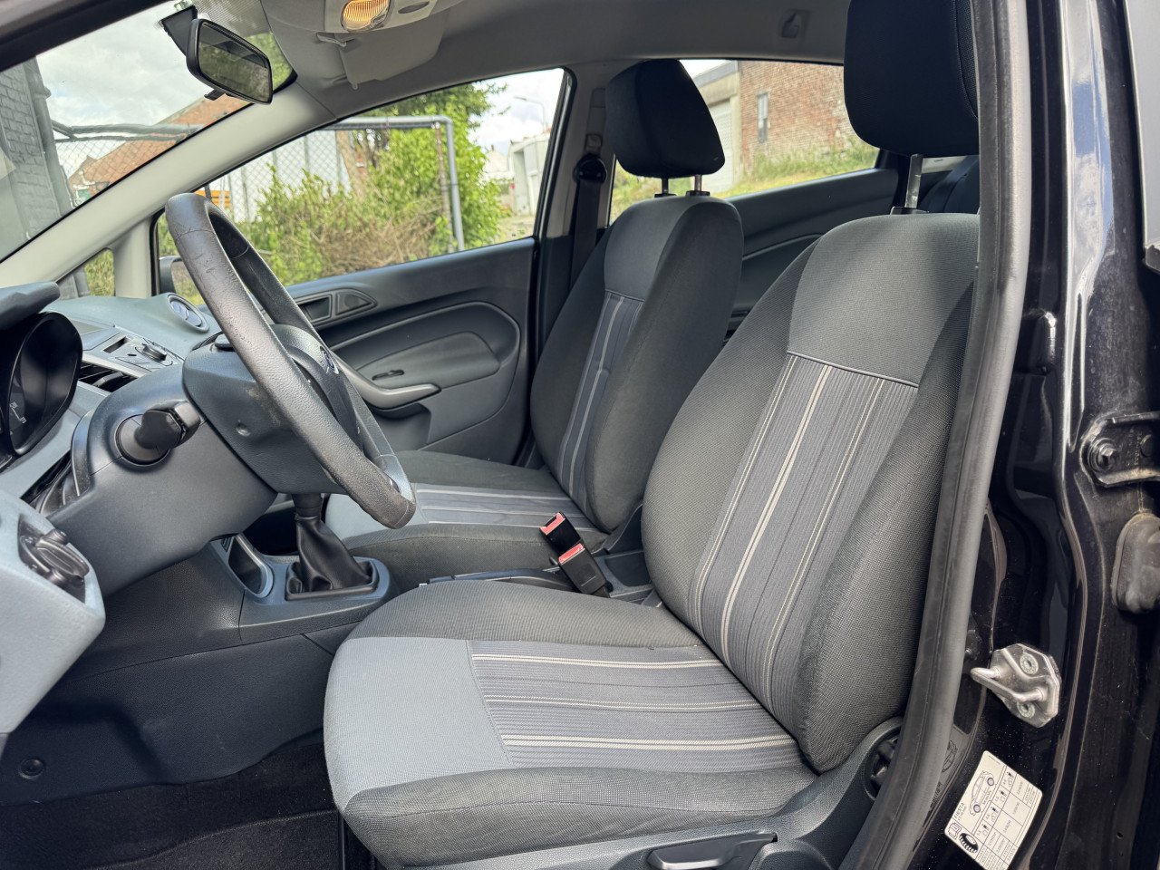 Ford Fiesta 1.25 44KW Ghia 5DRS 2010 Zwart Airco Apk Nap