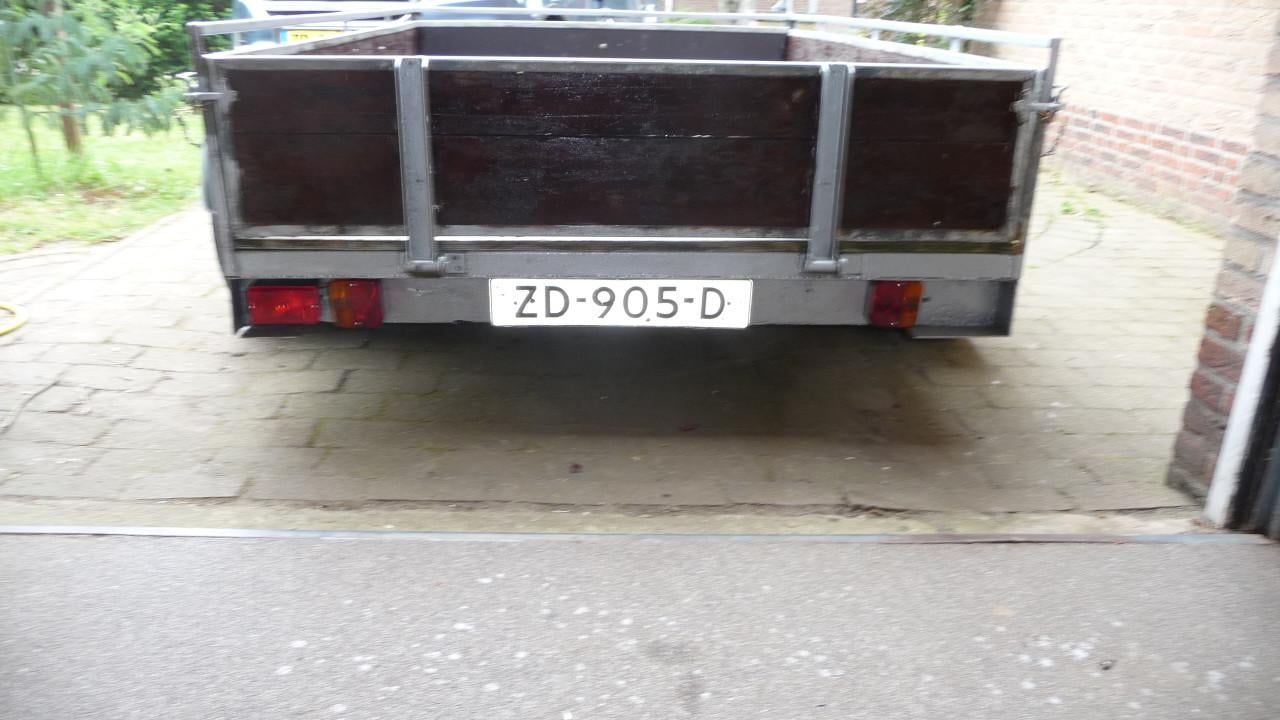 TE KOOP ONGEREMDE TANDEMASSER AANHANGER