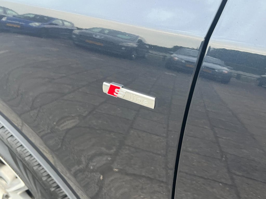 Audi Q5 2.0 tfsi quattro s edition, panoramadak, trekhaak enz...