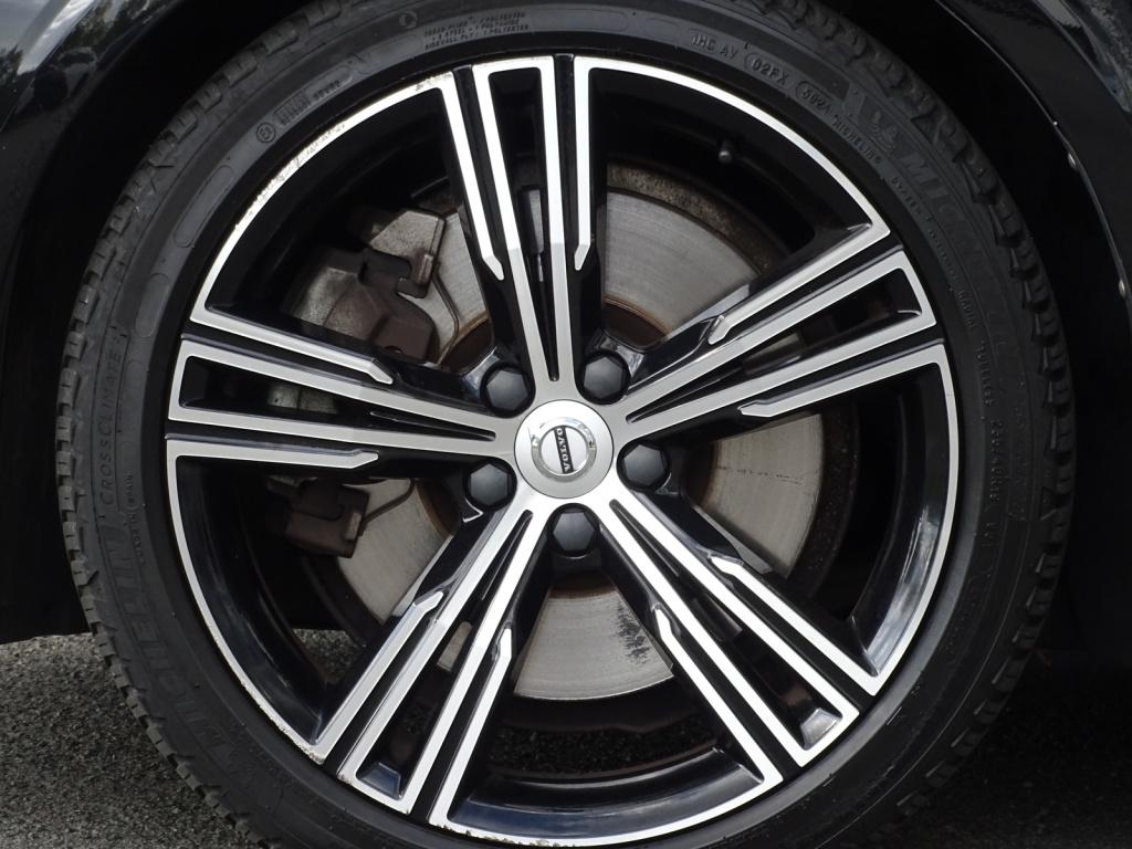 Volvo V60 2.0 t6 recharge awd inscription expression adapt. led | sensus co