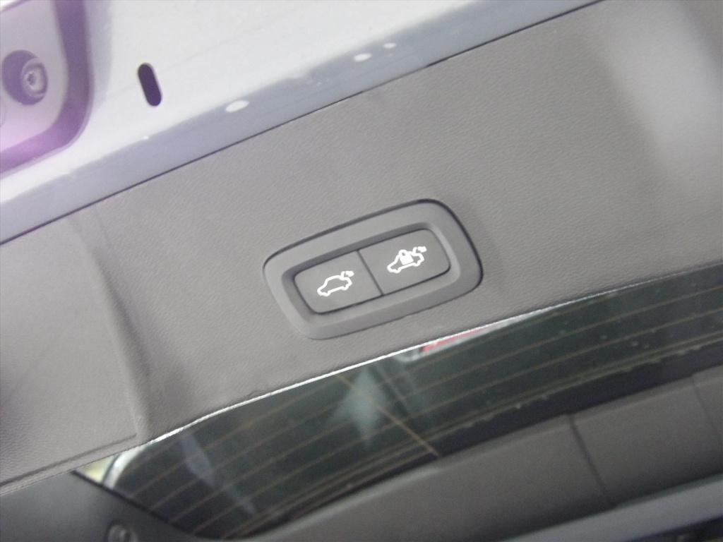 Volvo XC40 t4 plug-in hybrid 211pk aut core bright