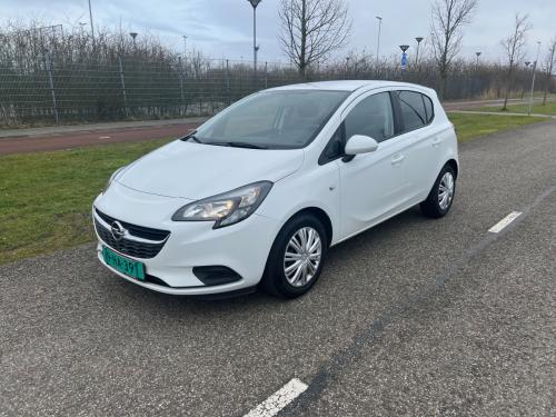 Opel Corsa uit 2018 met slechts 104.300 km, zeer fraai.