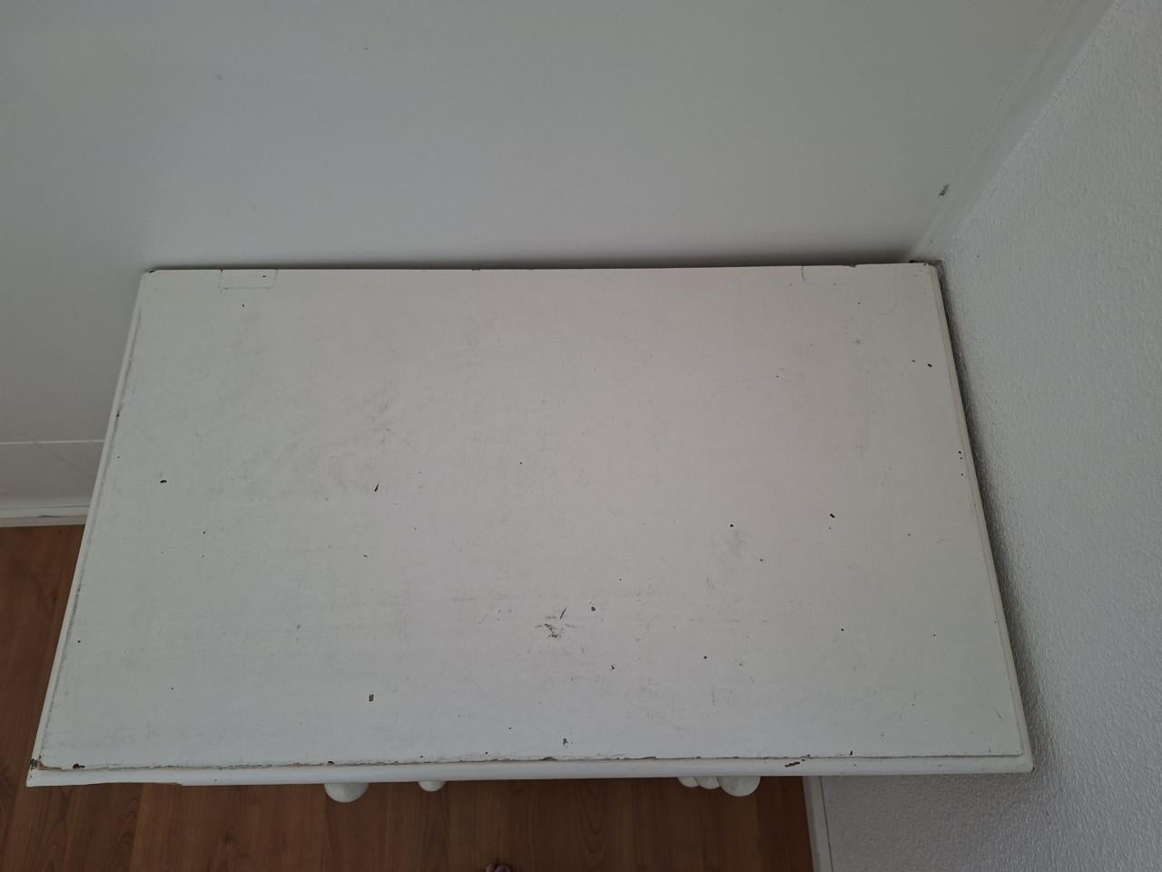 Houten kastje