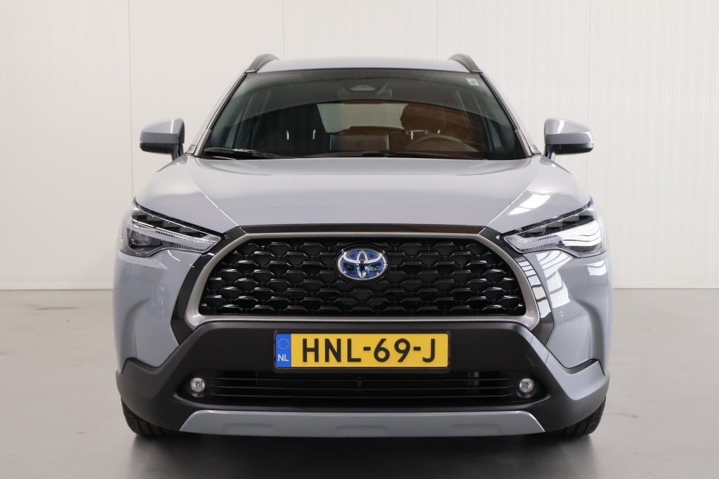 Toyota Corolla Cross hybrid 140 style
