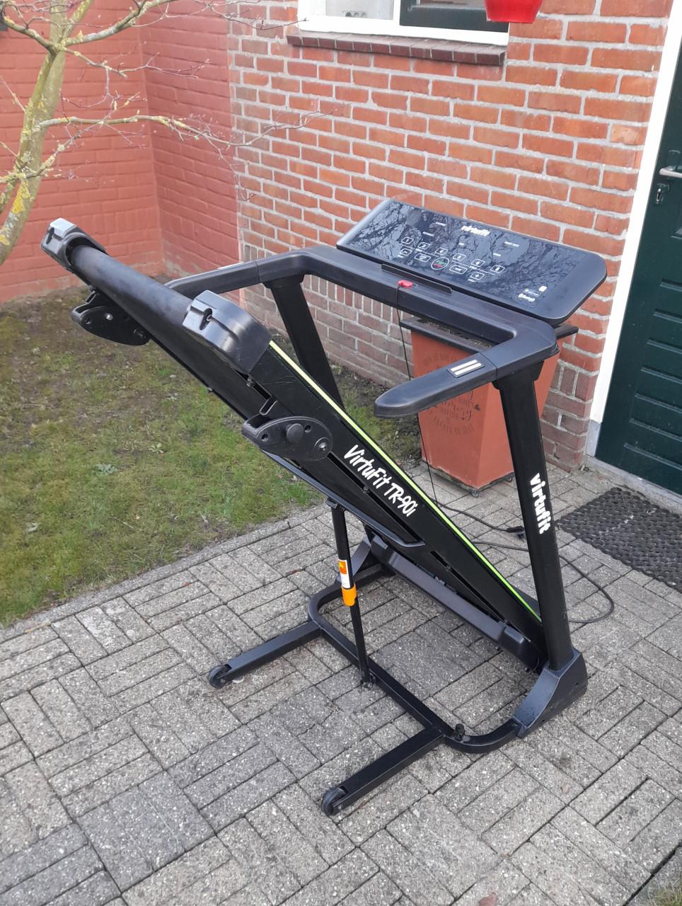 VirtuFit TR-90i Loopband