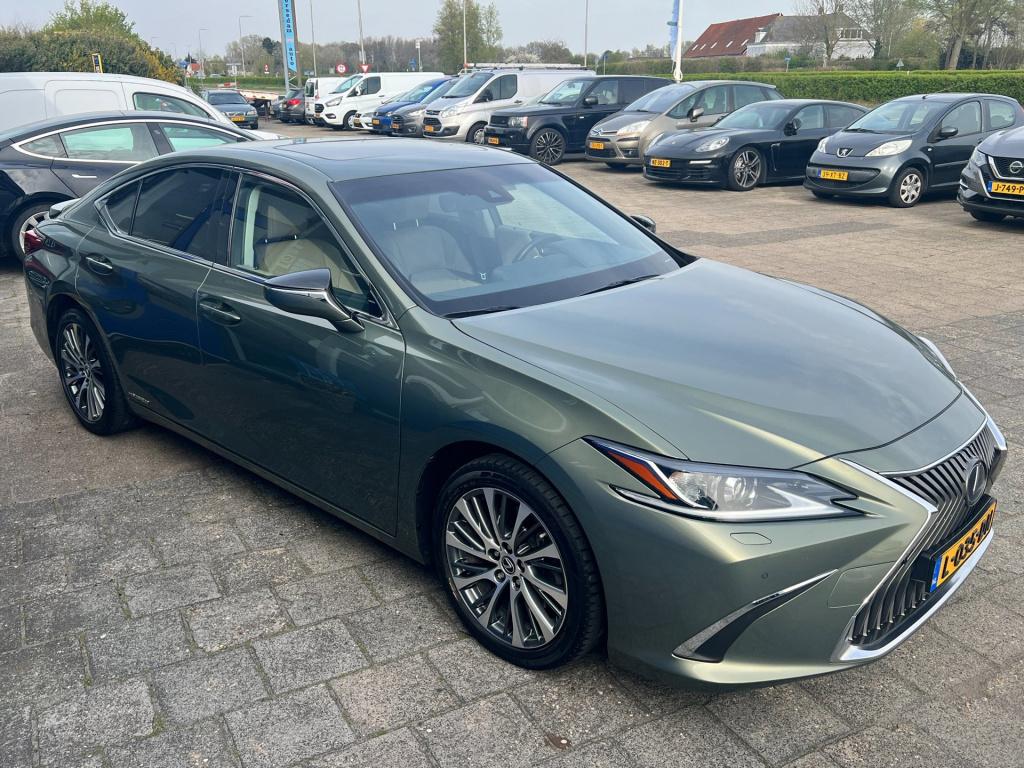 Lexus Es 300h luxury line , elektrisch panodak enz..