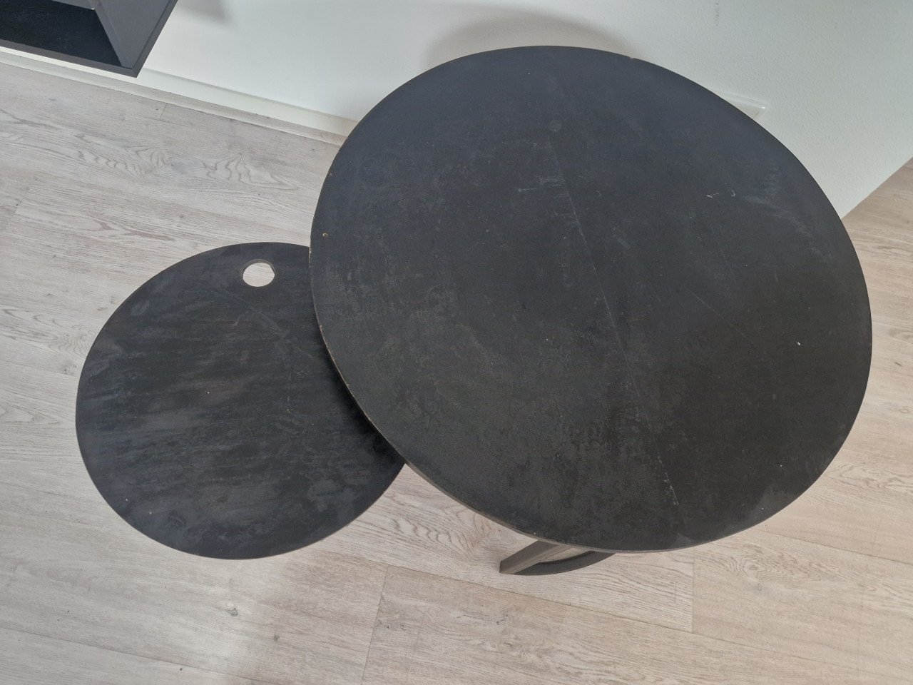 Set van 2 ronde tafels