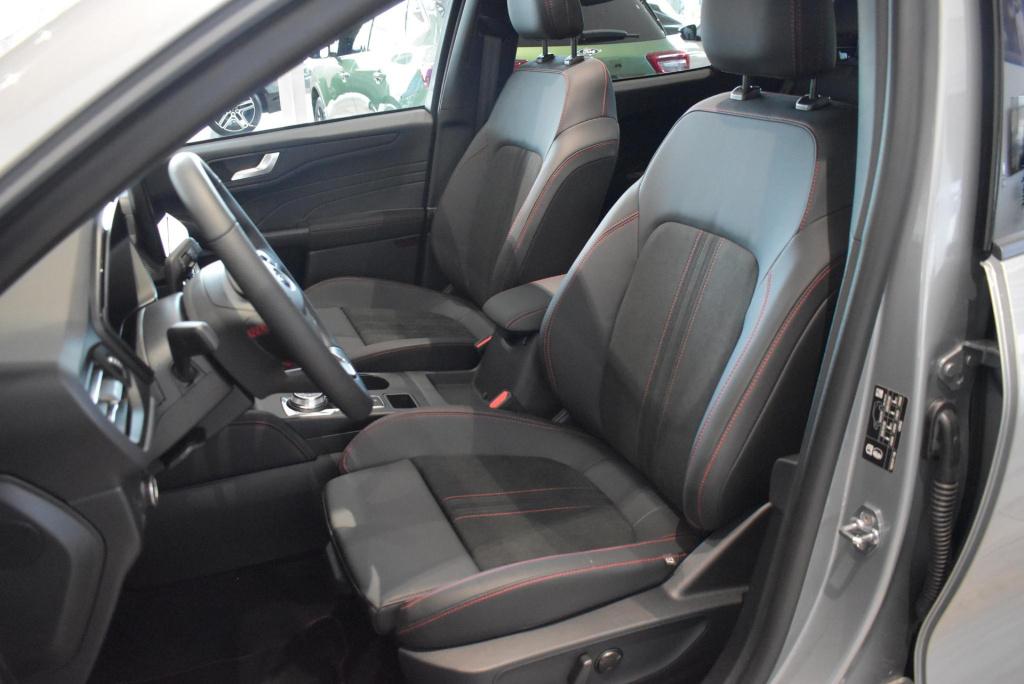 Ford Kuga 2.5 phev st-line x | voorraad terneuzen | snel rijden | €4000.- k