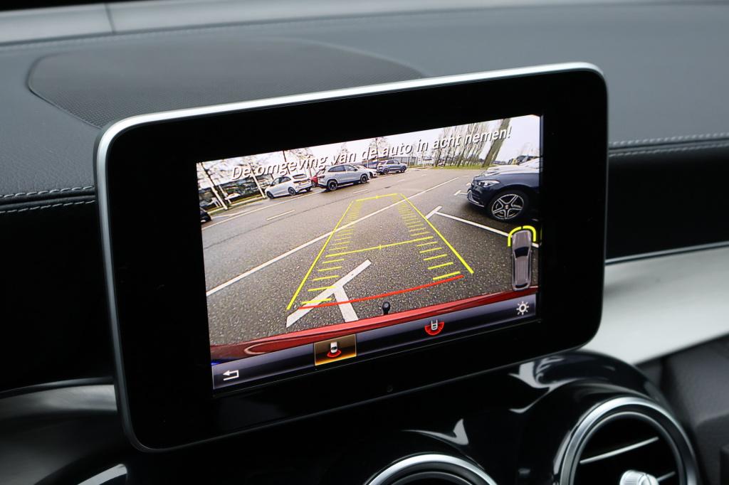 Mercedes-Benz Glc 250 d 4matic amg l panoramadak l trekhaak l stoelverwarmi