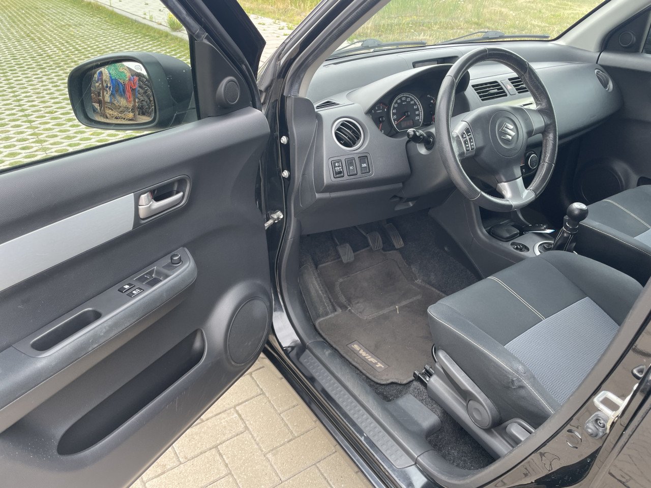 Suzuki Swift 1.3 bandit 5 deurs 135000 km