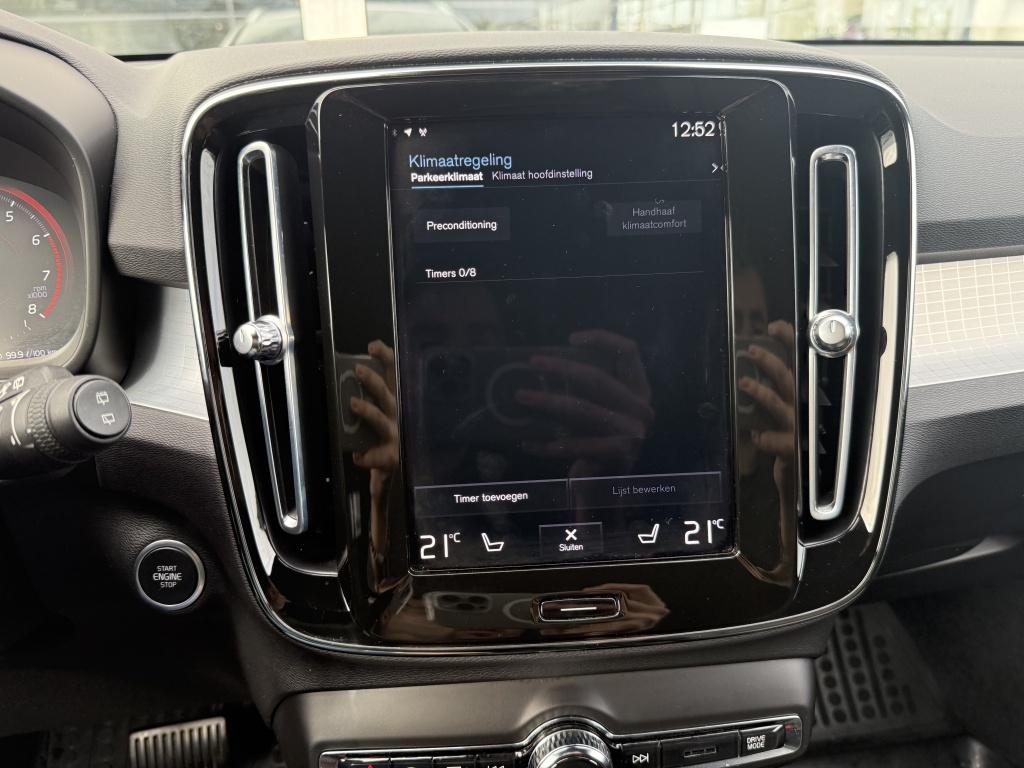 Volvo XC40 t2 129pk aut8 momentum pro| adap.cruise| camera| standkachel| st
